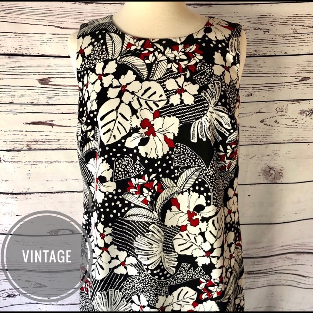 Vintage Hawaiian Style Long Sleeveless Dress